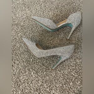 Brand: Betsey Johnson  
Size: US 9.5
Color: Silver  
Heel Height: High (3"-4")
